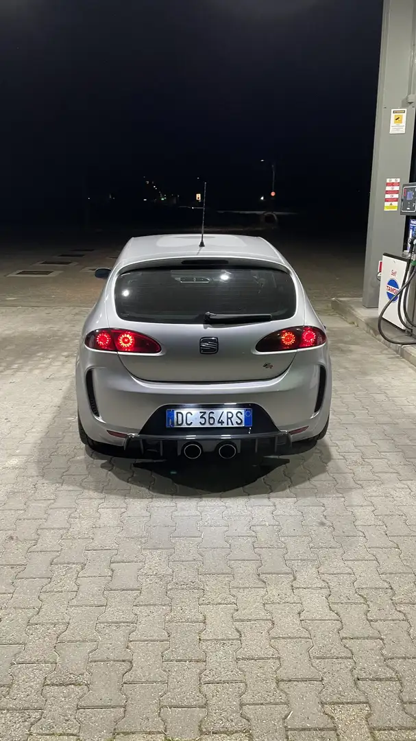 SEAT Leon 2.0 tdi FR 210cv - 2