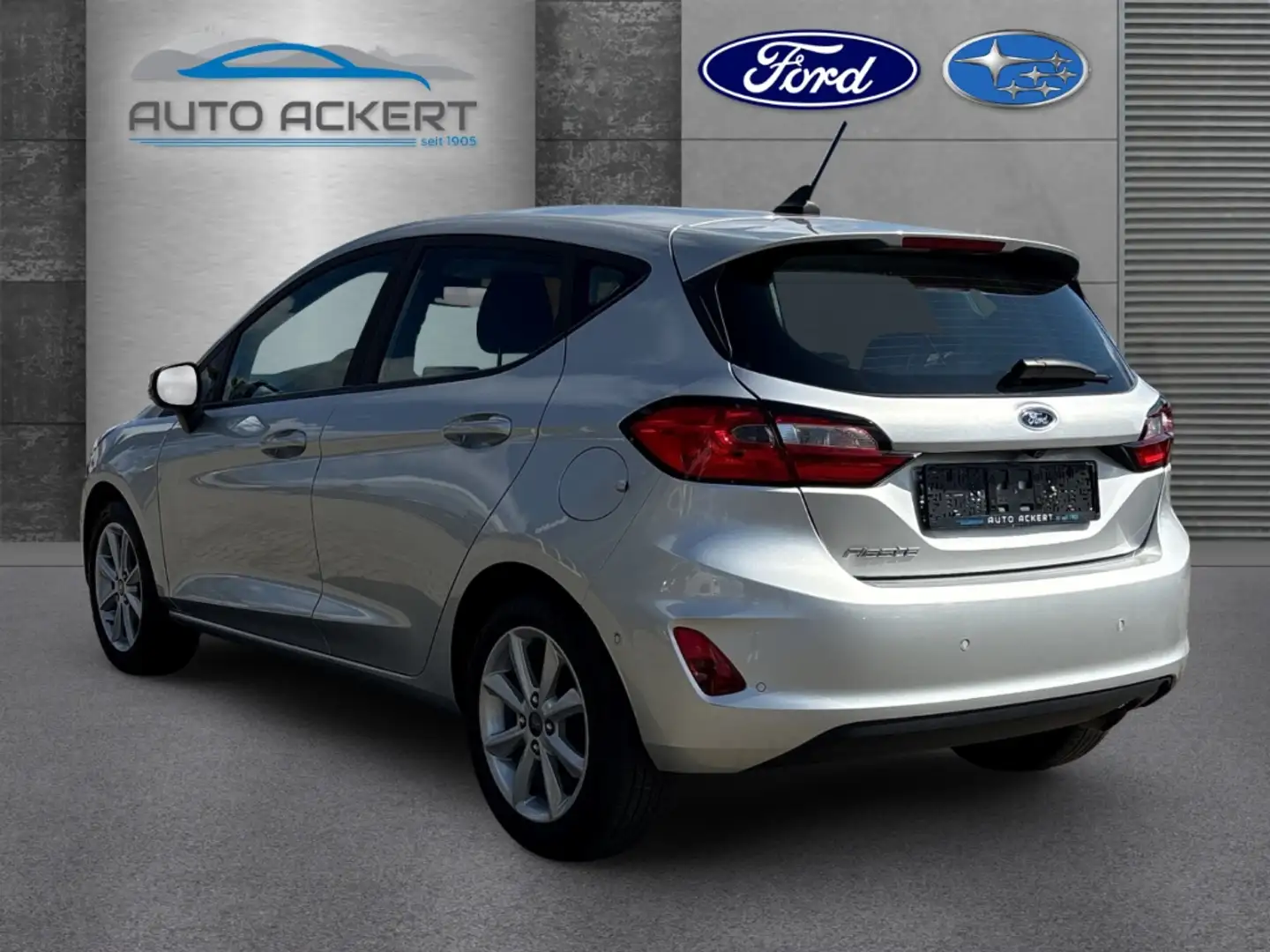 Ford Fiesta Cool & Connect 1.1 Navi Kam. LED Temp.PDC Zilver - 2