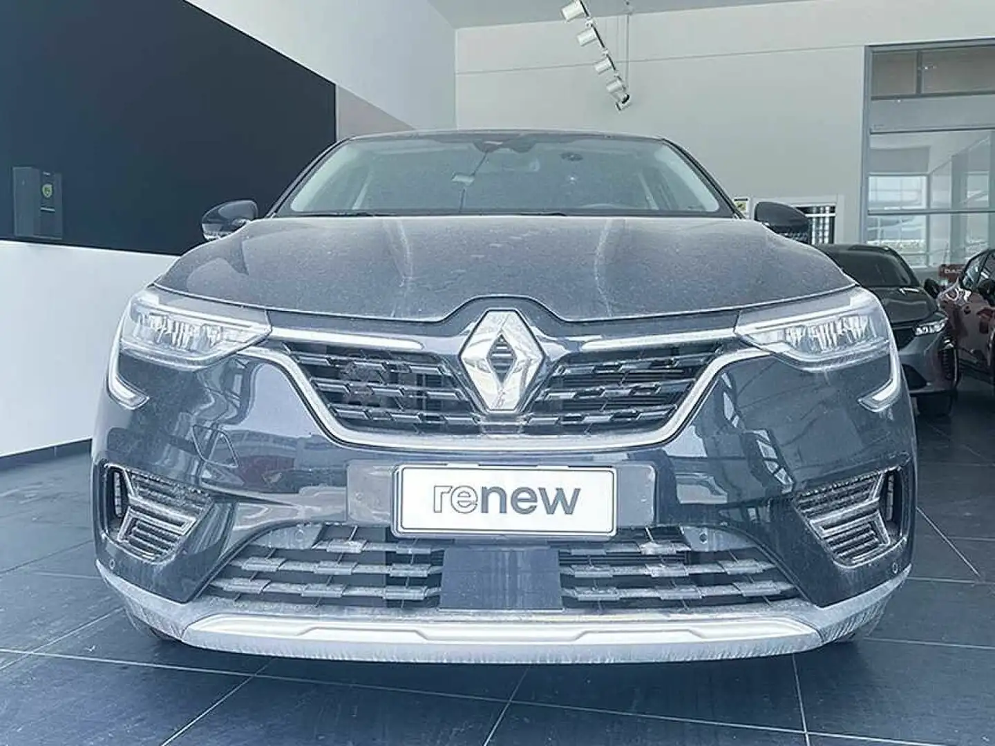 Renault Arkana 1.6 e-tech hybrid intens 145cv Grigio - 2