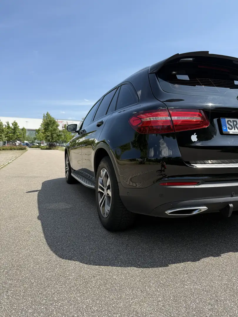Mercedes-Benz GLC 250 d 4Matic 9G-TRONIC Schwarz - 2