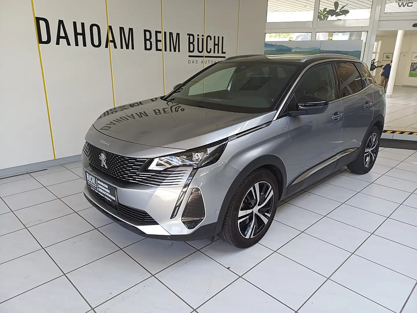 Peugeot 3008 PureTech 130 EAT8 GT Grau - 2
