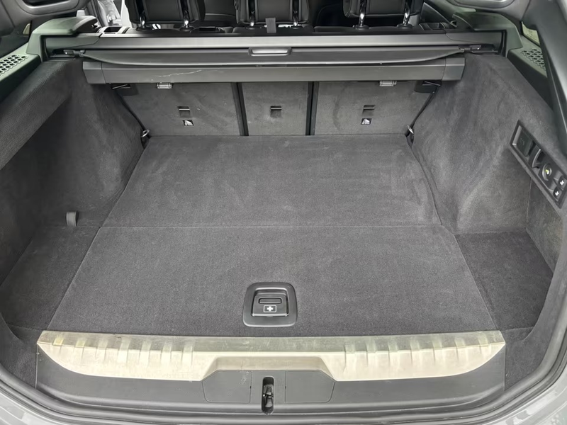 BMW 330 3-serie Touring 330e xDrive High Executive M Sport — photo 11