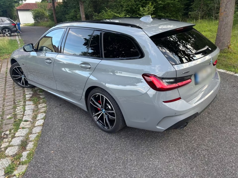 BMW 330 3-serie Touring 330e xDrive High Executive M Sport — photo 5