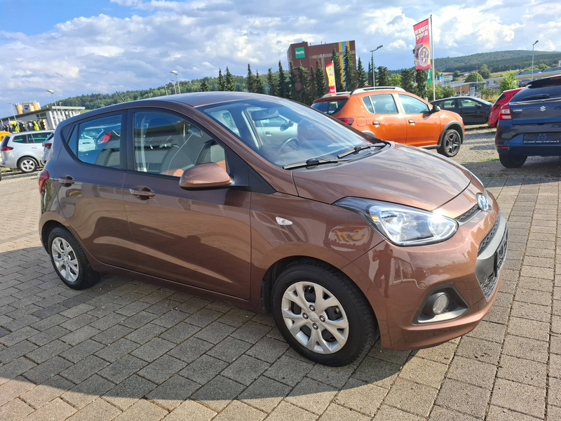 Hyundai i10 Trend 1.Hand,SHZ,LKHZ — photo 14