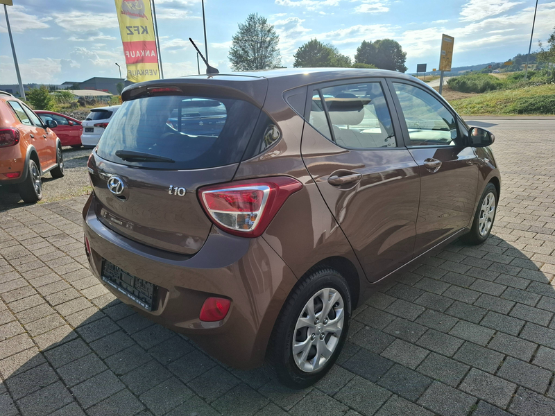 Hyundai i10 Trend 1.Hand,SHZ,LKHZ — photo 12