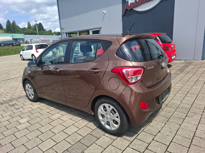 Hyundai i10 Trend 1.Hand,SHZ,LKHZ — photo 4