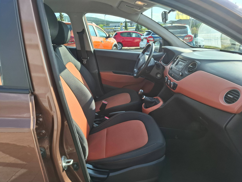 Hyundai i10 Trend 1.Hand,SHZ,LKHZ — photo 18