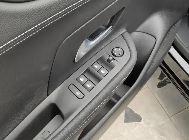 Opel Mokka view 10
