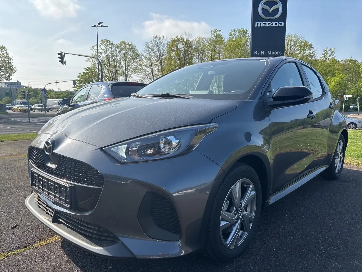 Mazda 2 Hybrid Exclusive-Line 1.5L VVT-i Gris - 1