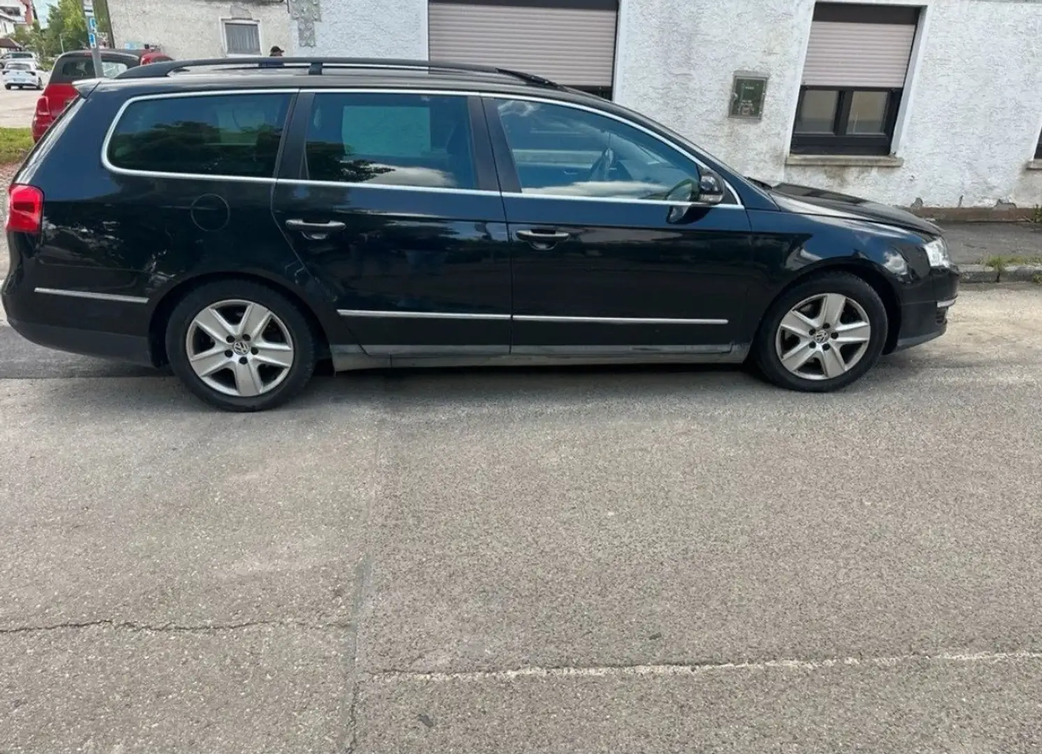 Volkswagen Passat 2.0 TDI 4Motion Individual Chrom dunkel - 2