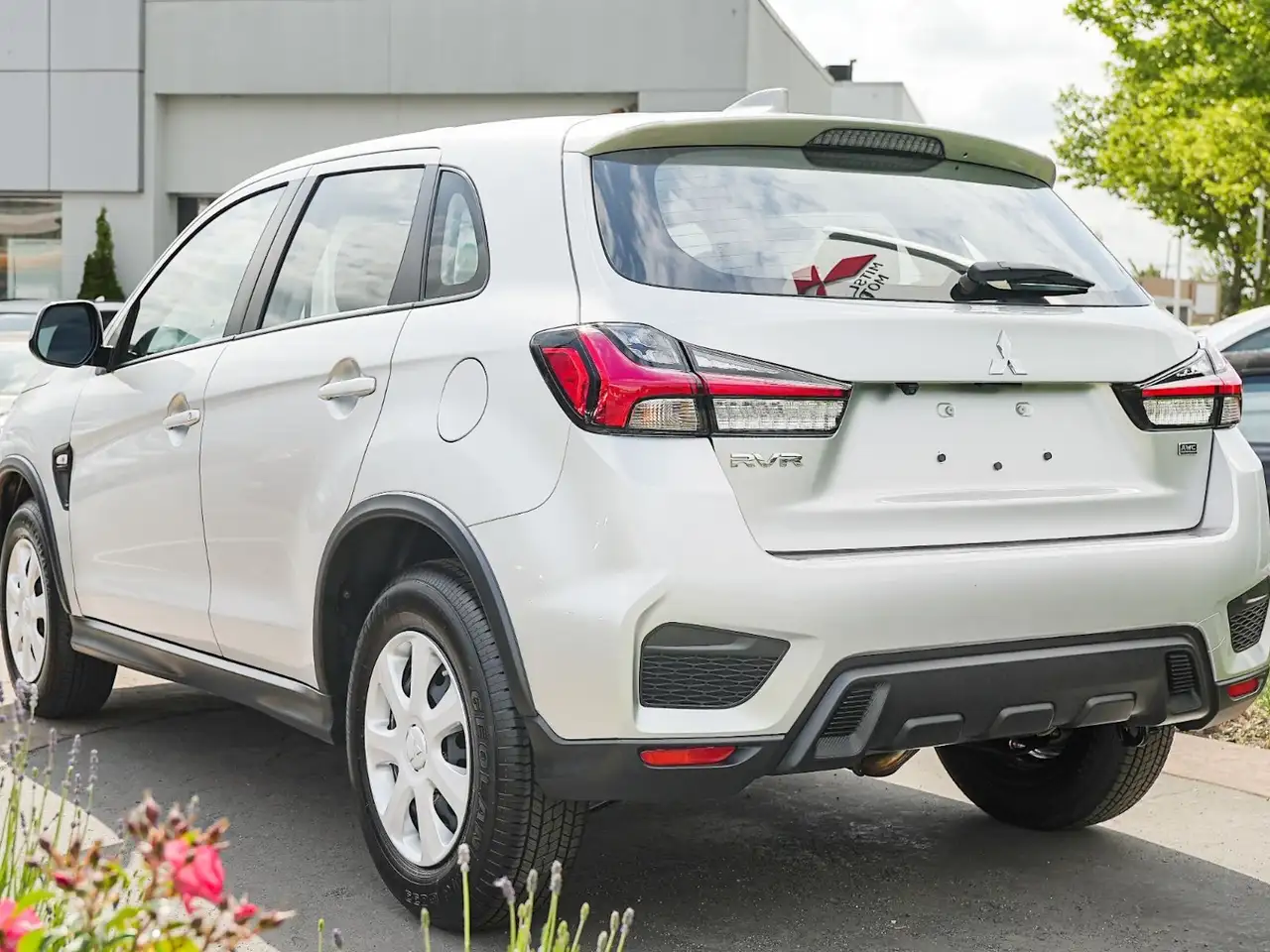 Mitsubishi RVR снимка Mitsubishi RVR