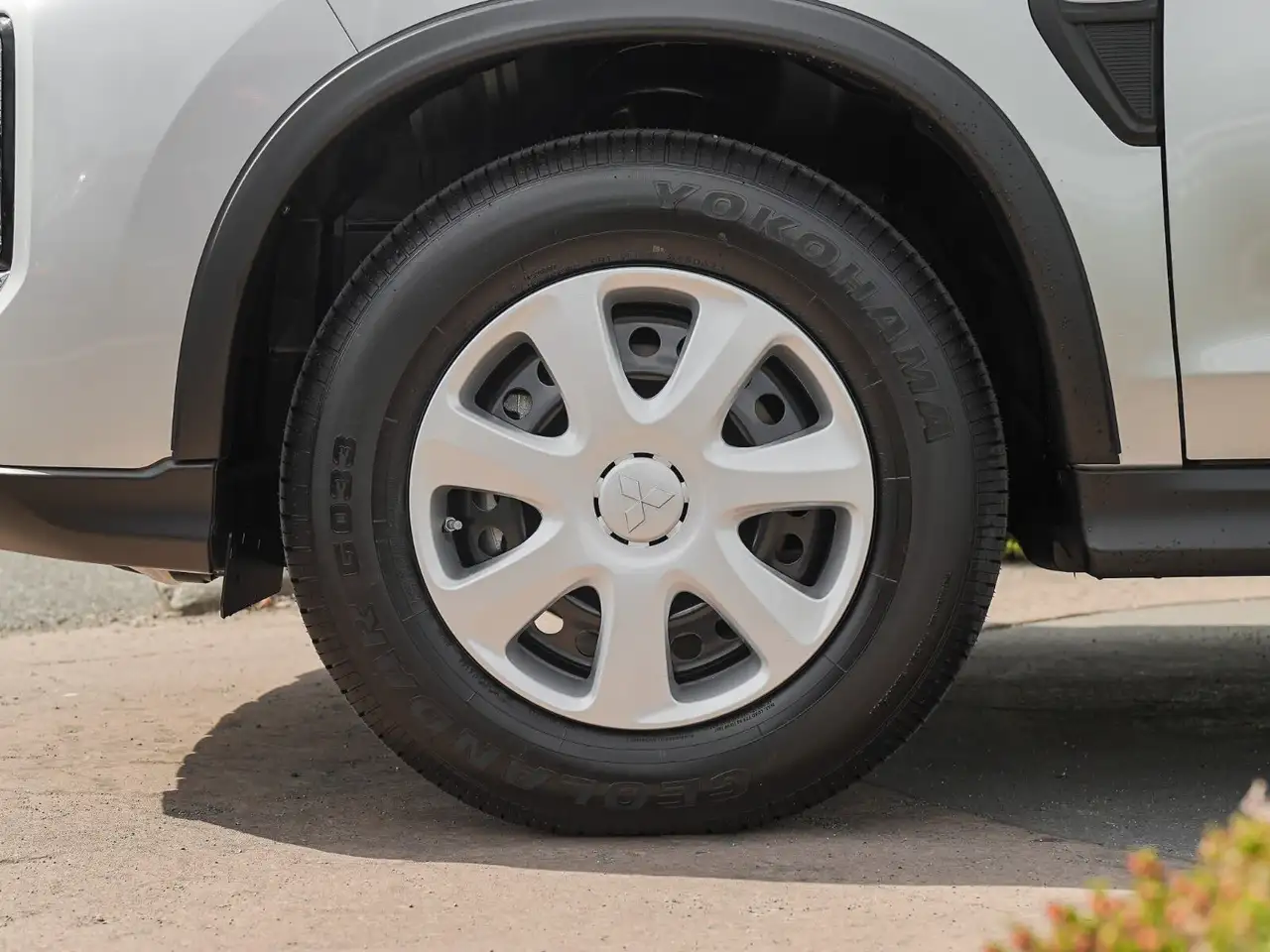 Mitsubishi RVR снимка Mitsubishi RVR