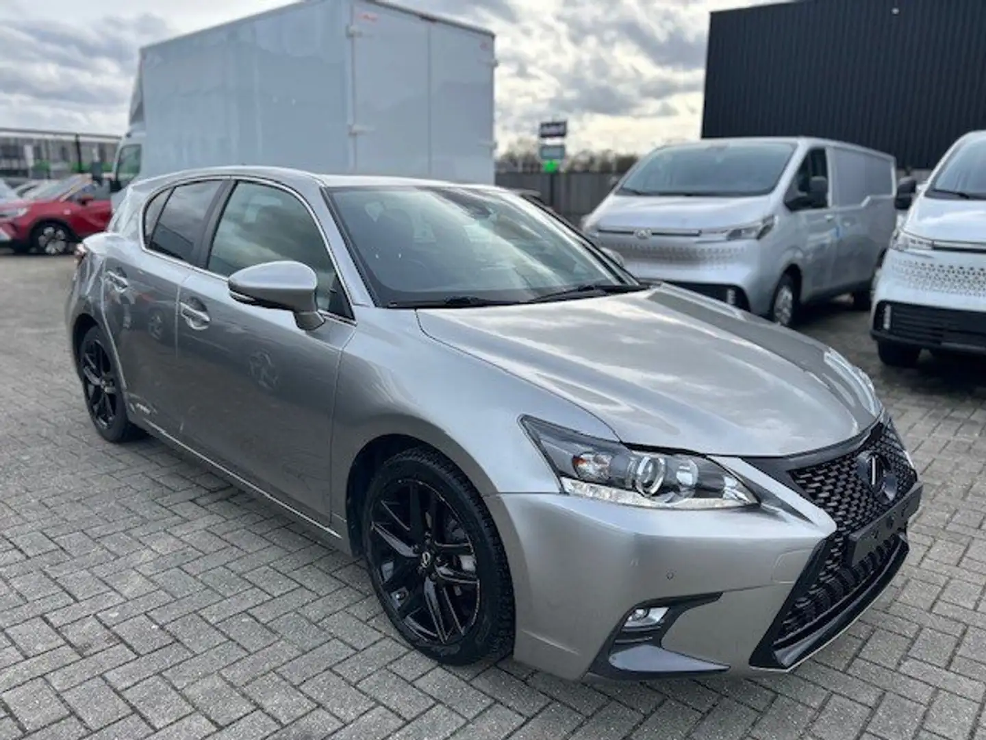 Lexus CT 200h 1.8i Hybrid Szary - 1