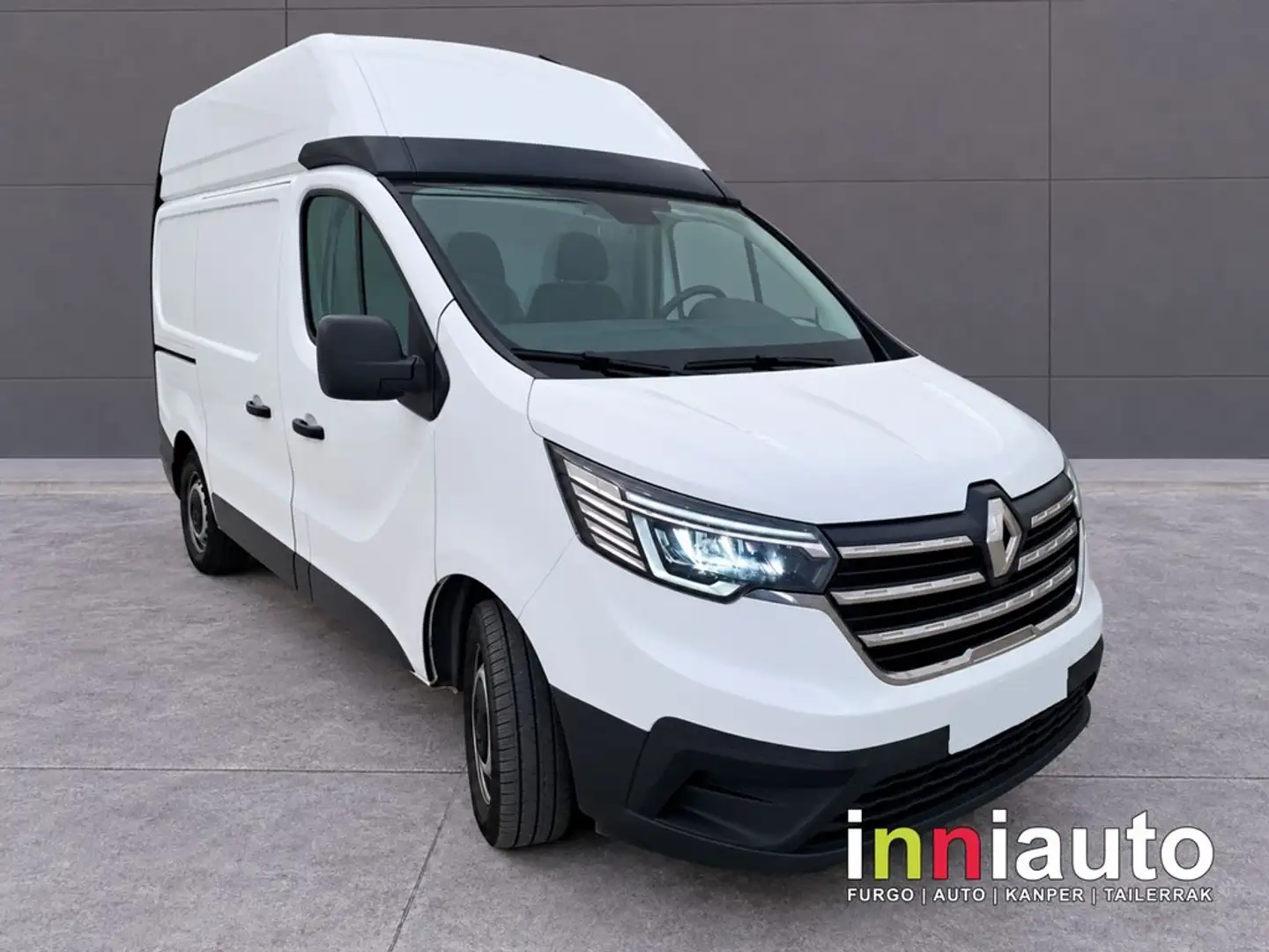 Renault Trafic 2.0dCI 170cv Blanco - 1