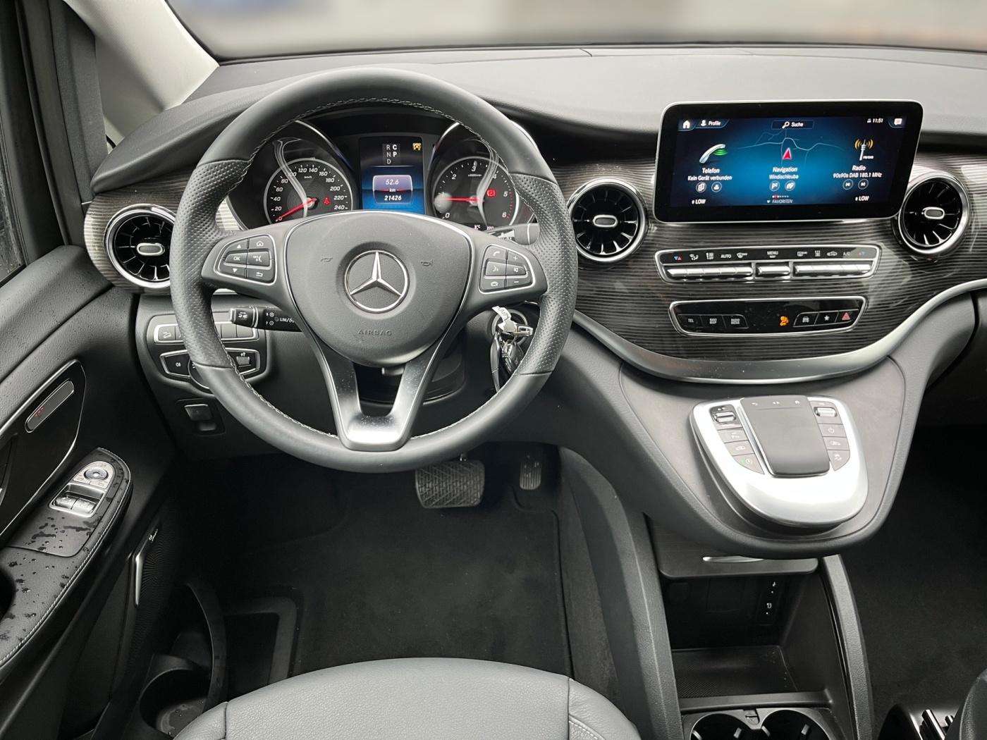Mercedes-Benz V 300