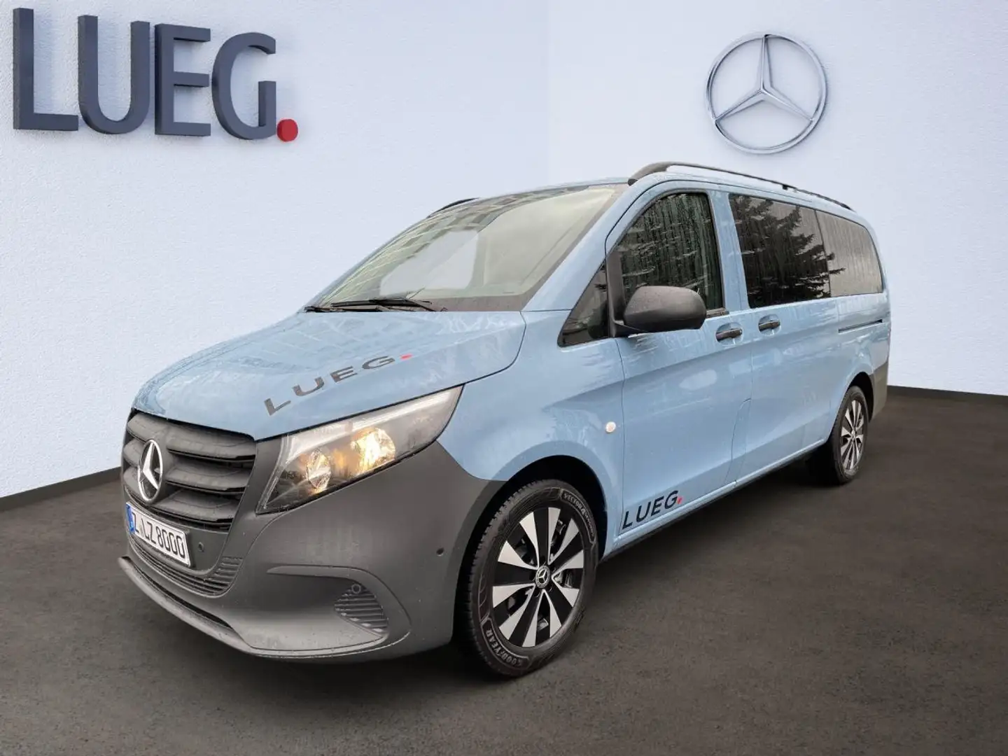 Mercedes-Benz Vito 114 CDI Tourer BASE Lang SpurW W-Paket AUT Blau - 2