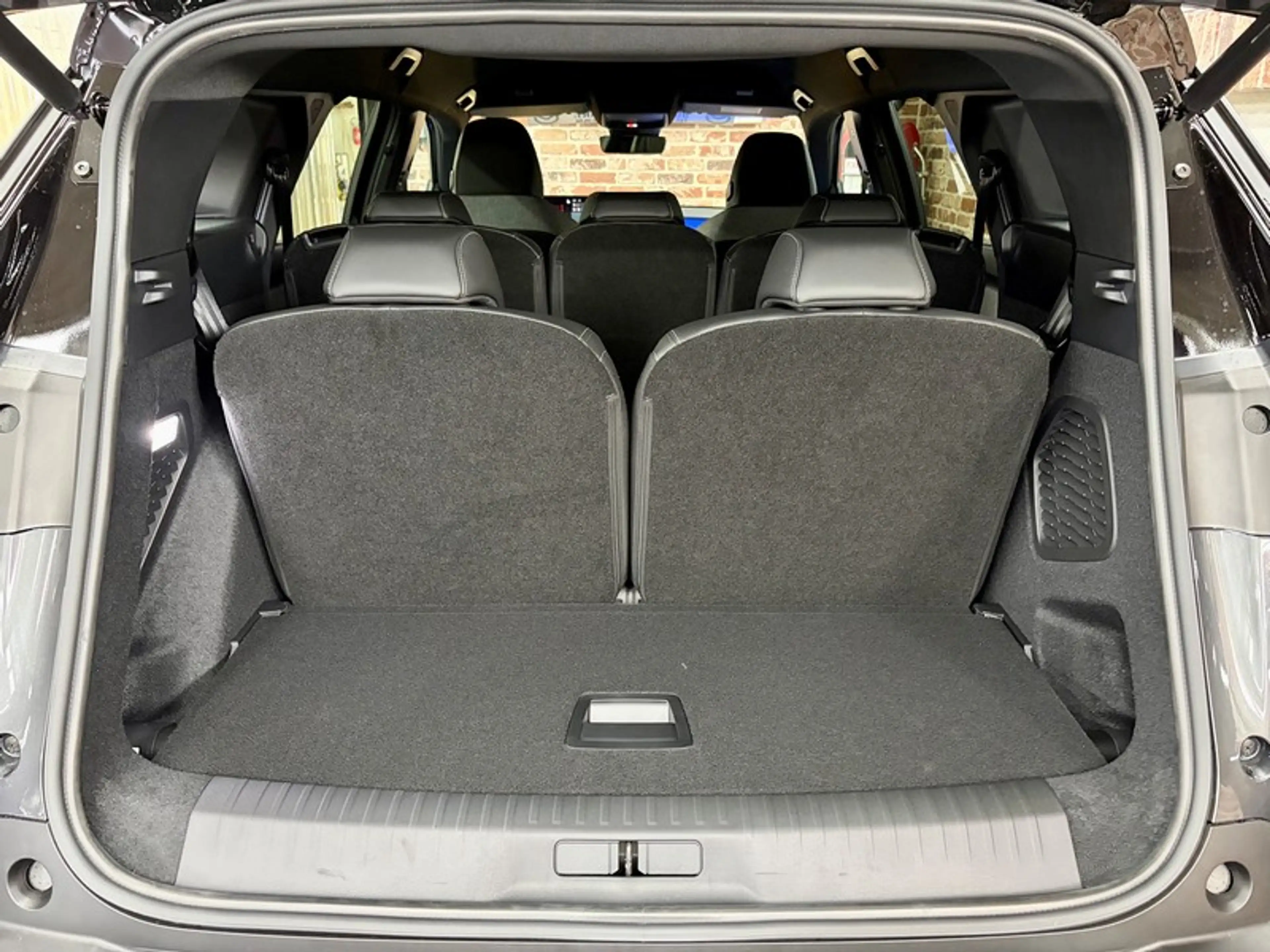 Peugeot 5008 5008 1.2 Hybrid 145cv Auto GT (Neuf) — photo 7