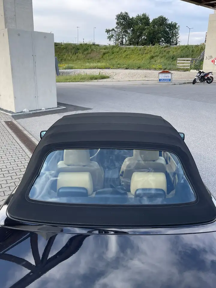 BMW 320i, foto 3