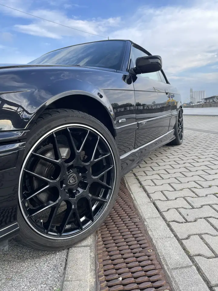 BMW 320i, foto 7