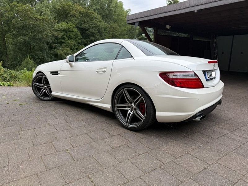 Mercedes-Benz SLK 200 BlueEFFICIENCY AUTOMATIK AMG-STYLING - FRONTSPOILE — photo 6