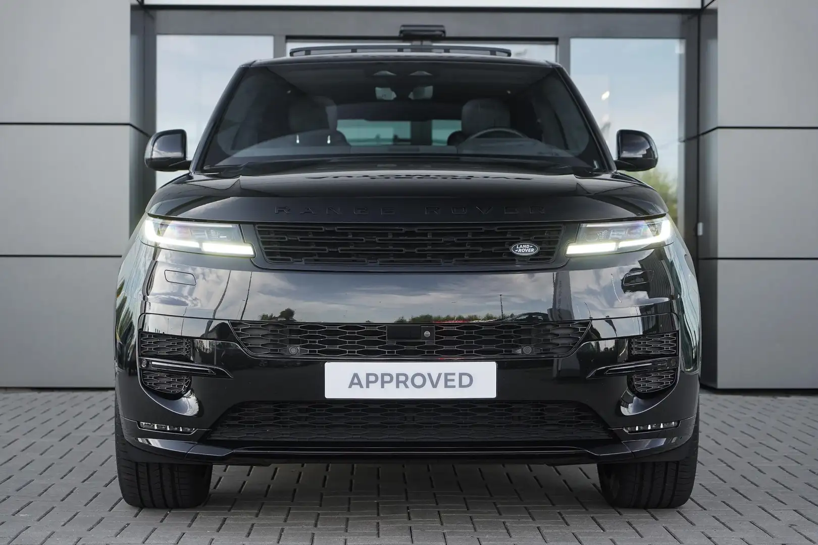 Land Rover Range Rover Sport P510e First Edition | BTW | Rear Seat Ent. | Elekt Noir - 2
