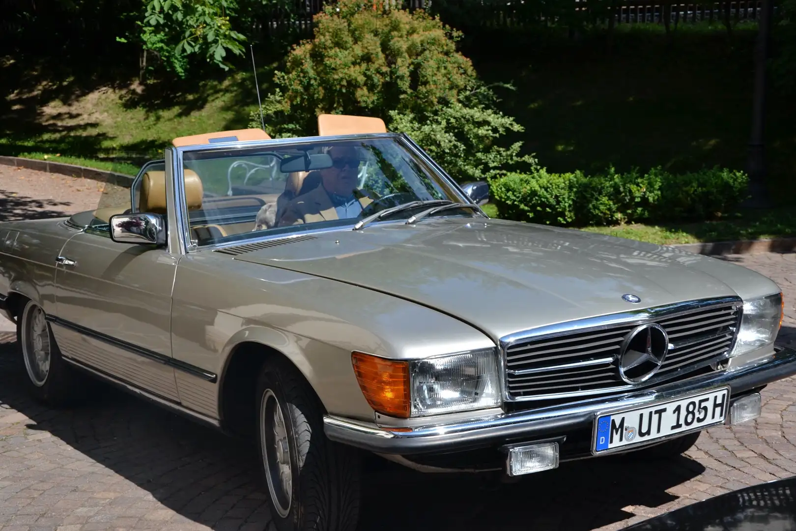Mercedes-Benz SL 280 Roadster Beige - 1