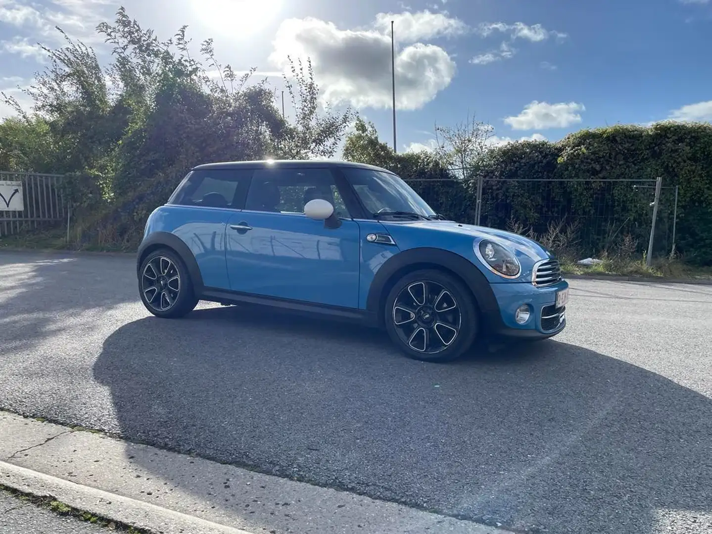 MINI Cooper D Mini 1.6 D Cooper DPF Niebieski - 2