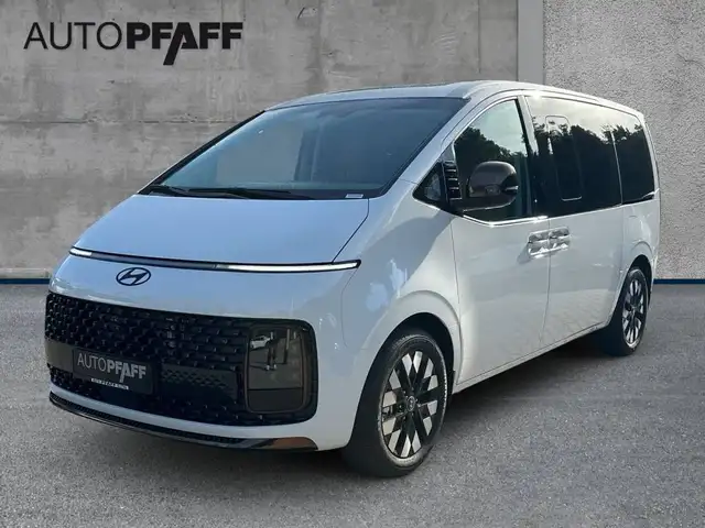 Hyundai STARIA HEV 7-Sitzer 1.6 T-GDi Signature Pano|360°|BOSE