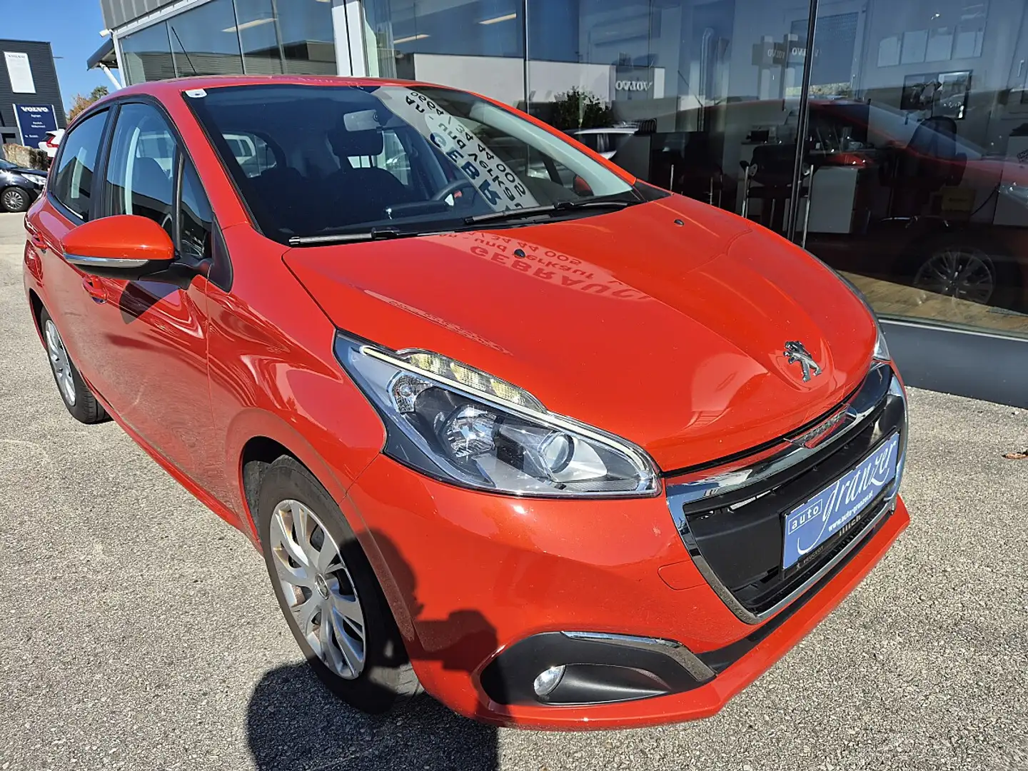 Peugeot 208 Active 1,2 PureTech 82 Orange - 2