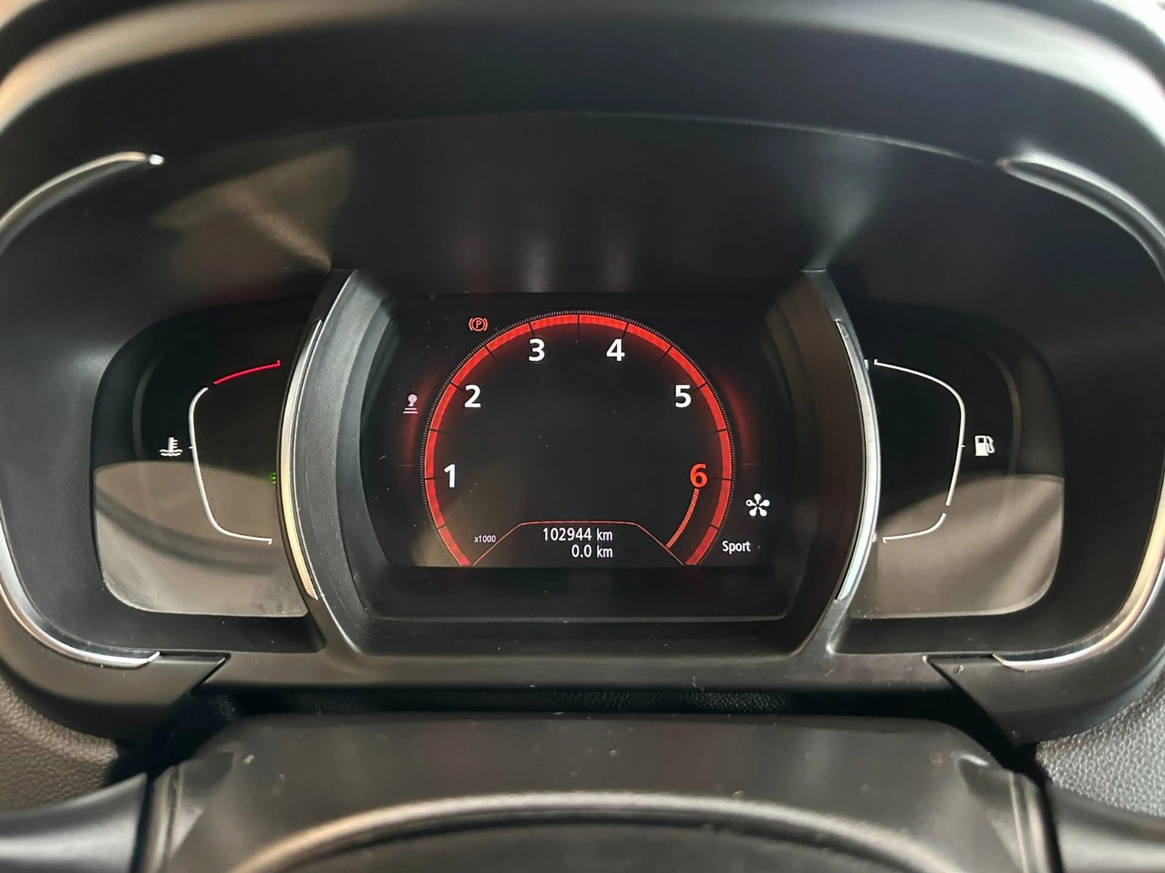 Renault Scenic IV Initiale Paris *KAM*NAVI*ACC* — photo 13