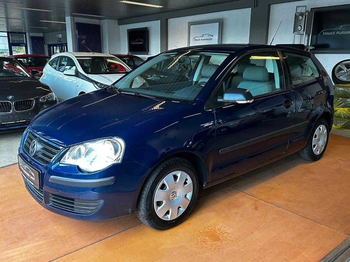 Volkswagen Polo IV Trendline 65-TKM/AUTOMATIK/KLIMA Bleu - 1