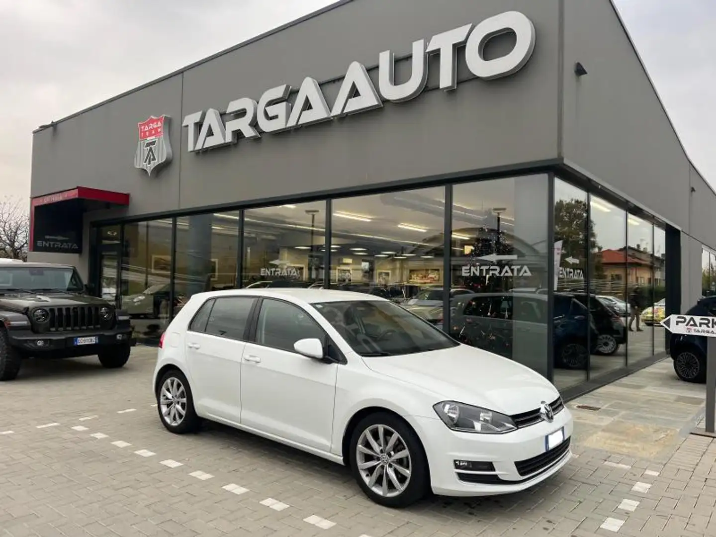 Volkswagen Golf Golf 5p 1.6 tdi Highline Weiß - 1