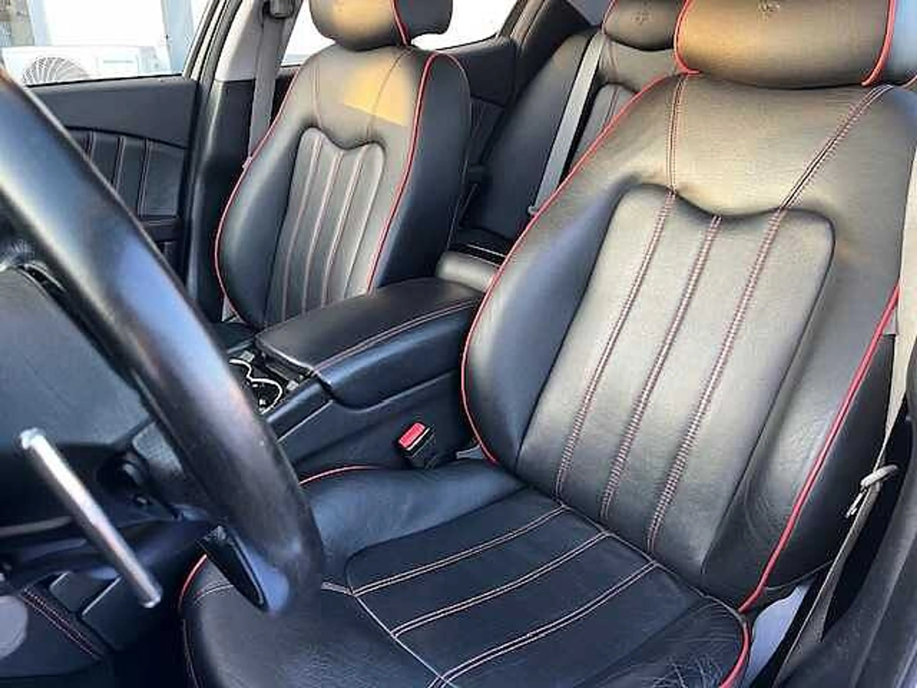 Maserati Quattroporte V Automatik - NAVI, BOSE, SZ, PDC ... - — photo 11