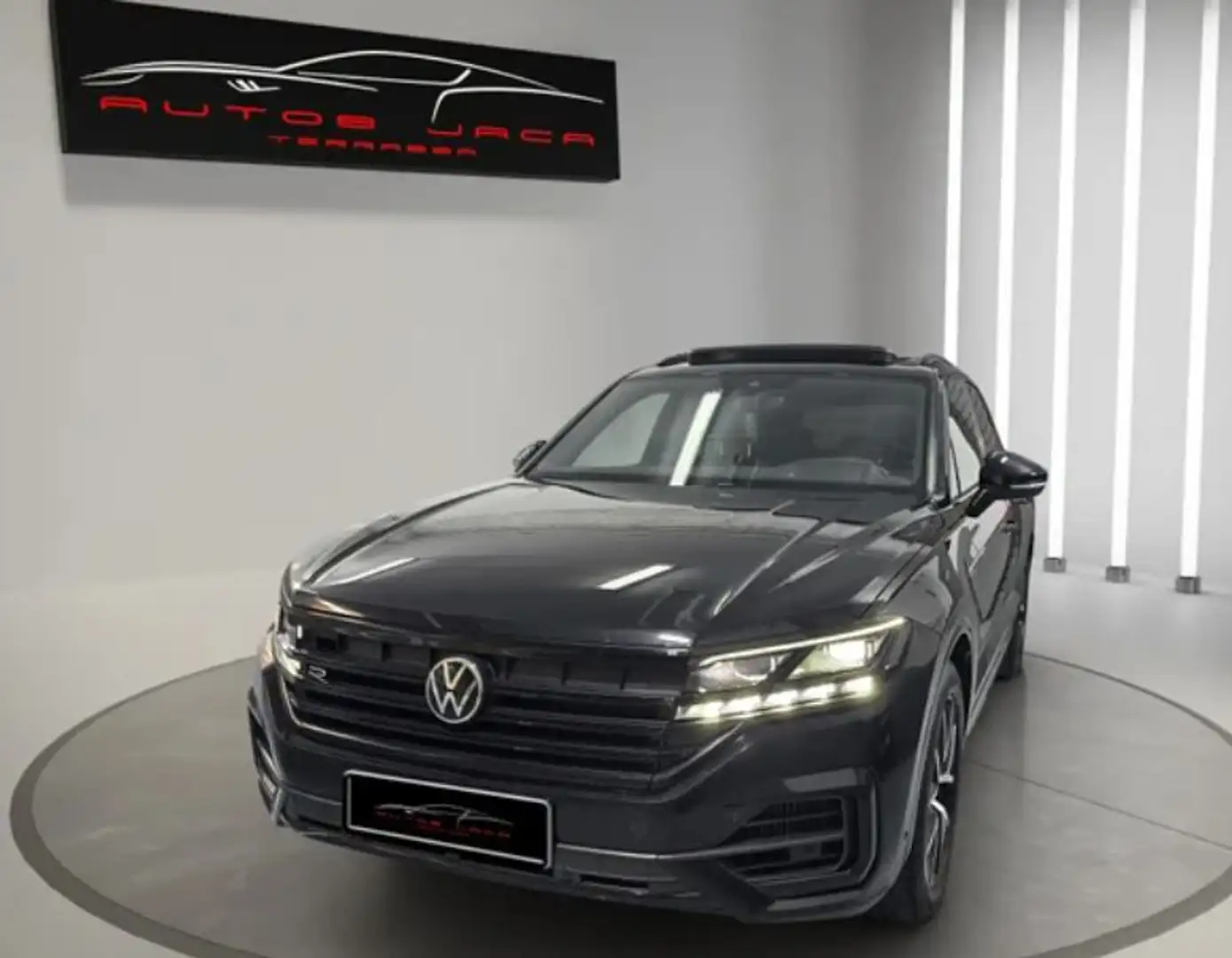 Volkswagen Touareg Todoterreno Automático de 5 Puertas - 1