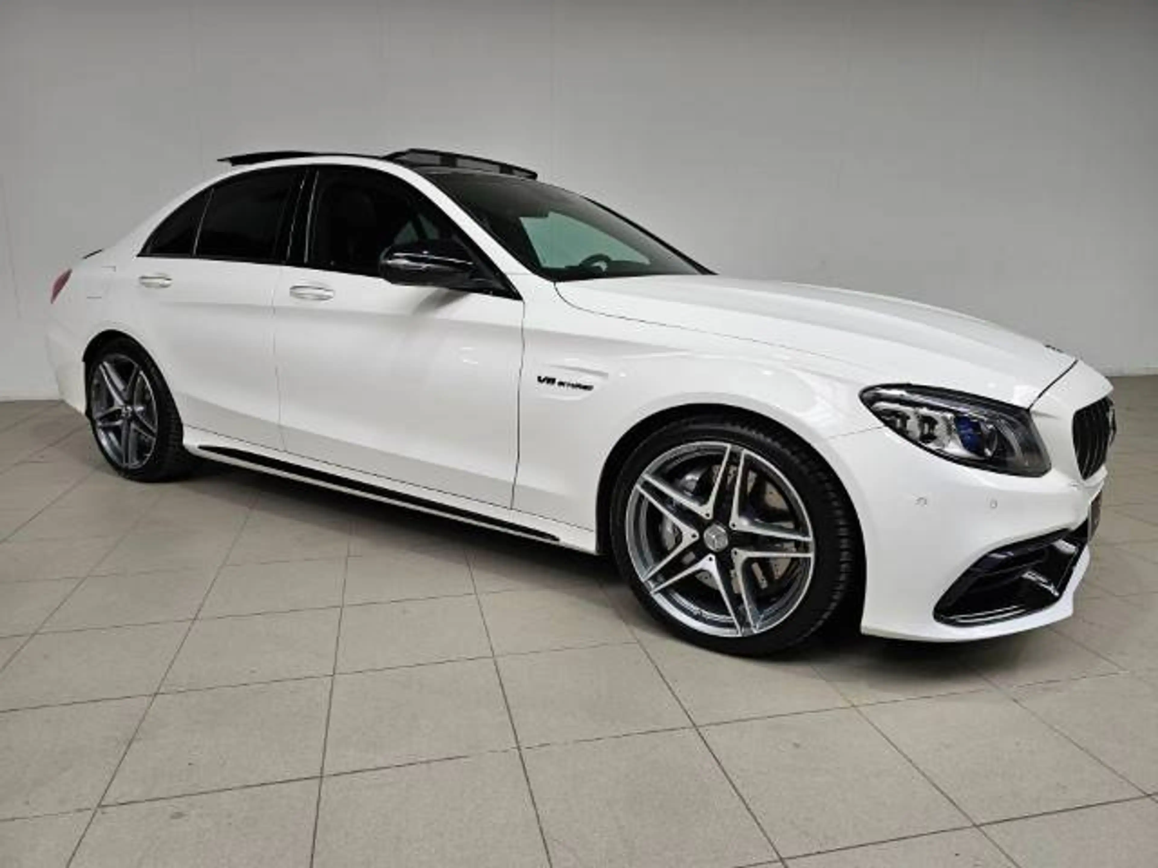 Mercedes-Benz C 63 AMG C 63 AMG — photo 3