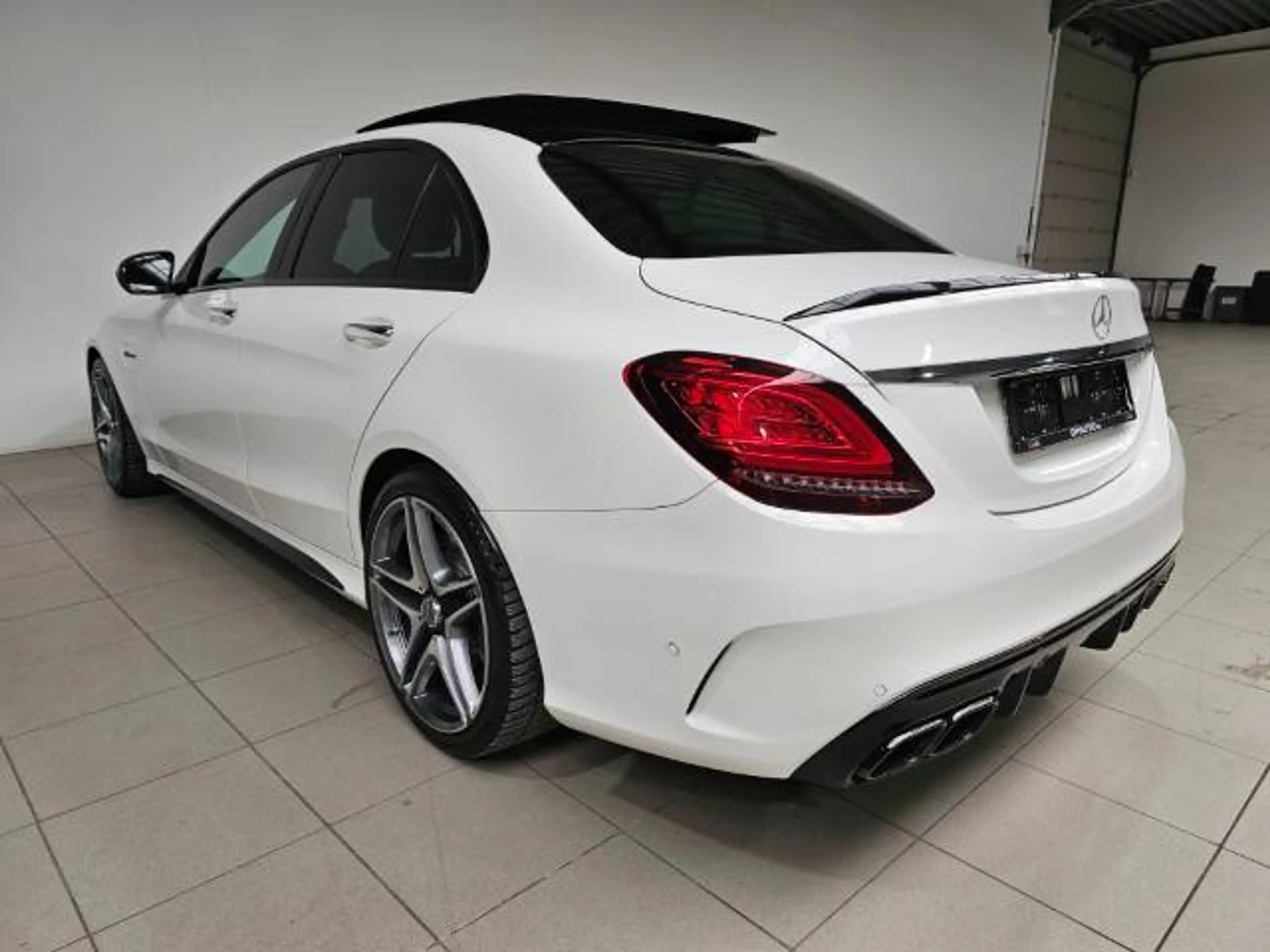 Mercedes-Benz C 63 AMG C 63 AMG — photo 10