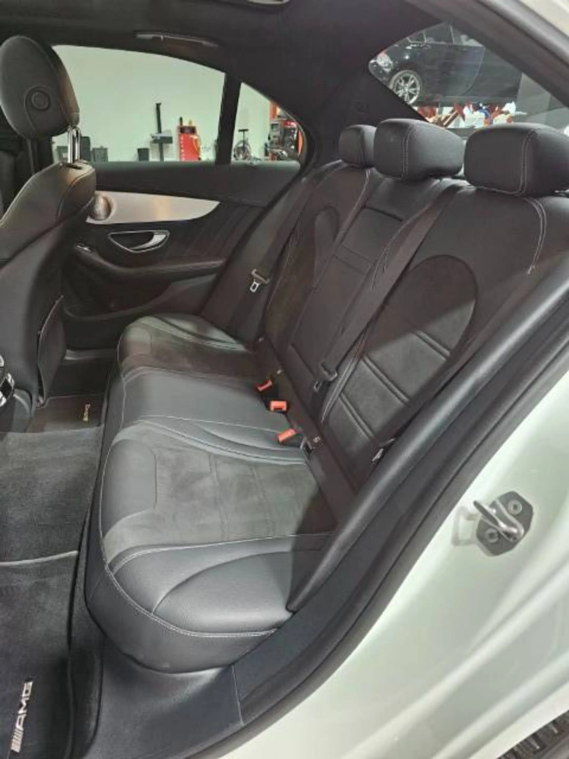 Mercedes-Benz C 63 AMG C 63 AMG — photo 13