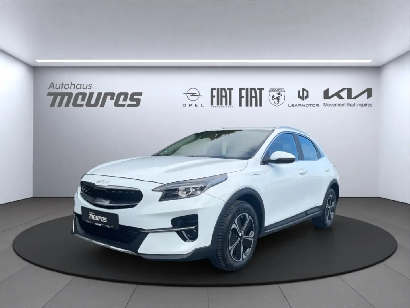 Kia XCeed 1.6 Plug-in Hybrid PHEV Vision Navi Klimaautom SHZ Wit - 1