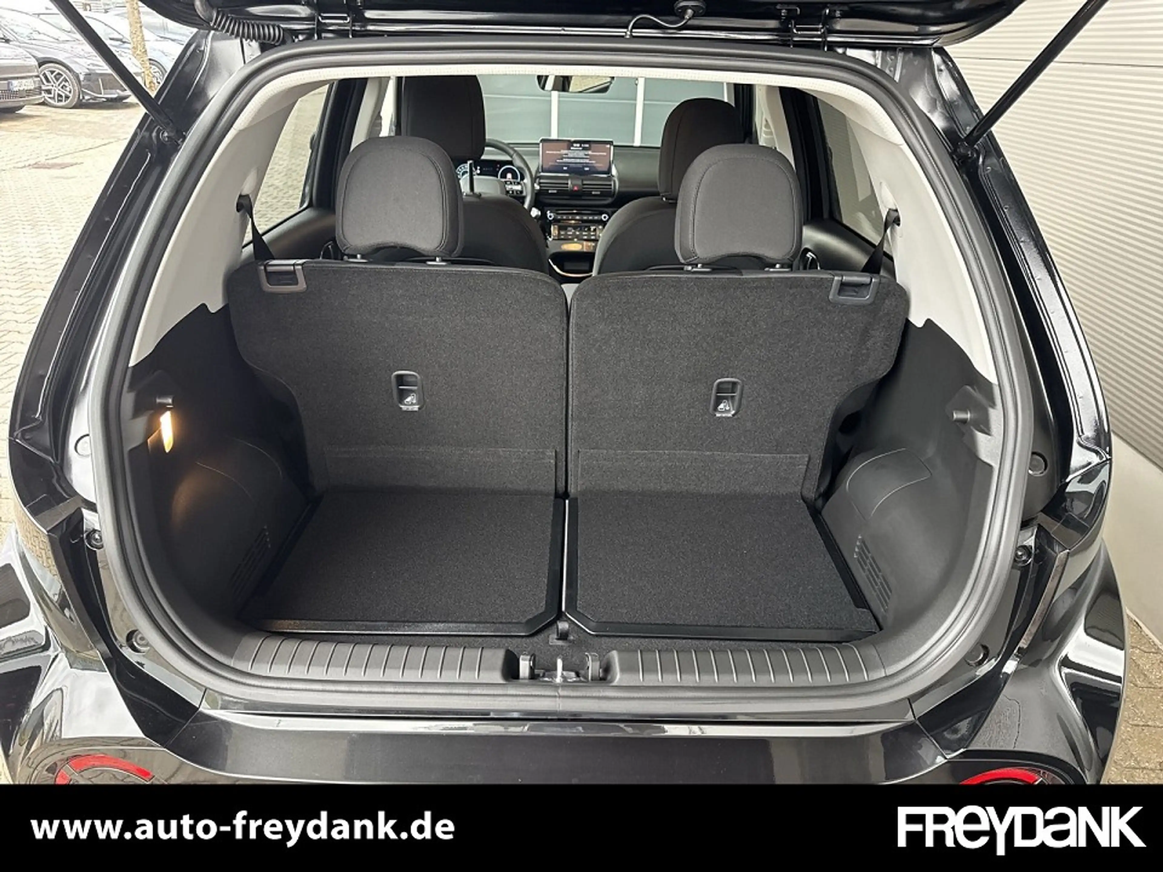 Hyundai Inster EV (MY25) 42 kWh (97 PS) 2WD TREND Effizienz-Paket — photo 9