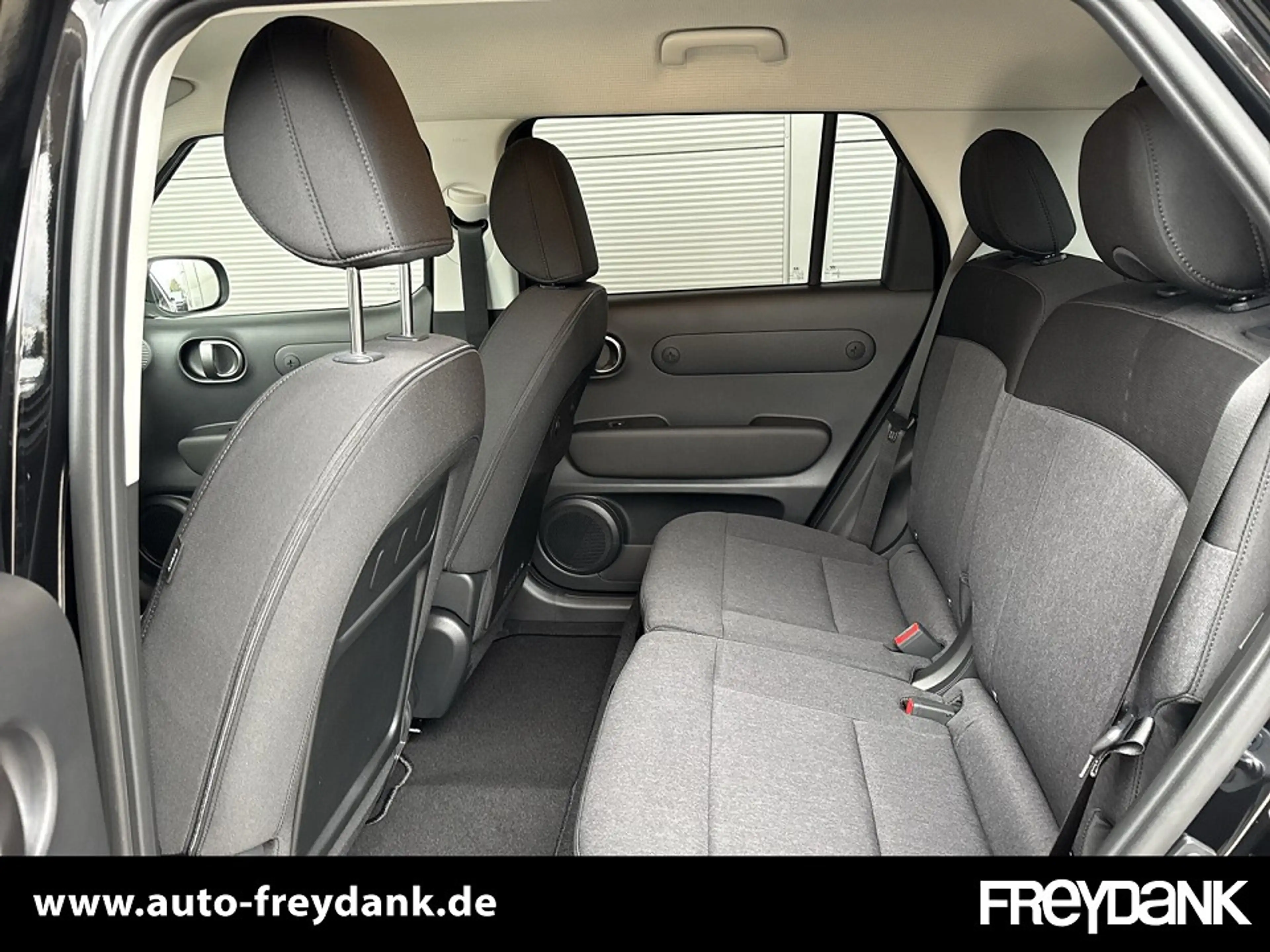 Hyundai Inster EV (MY25) 42 kWh (97 PS) 2WD TREND Effizienz-Paket — photo 11