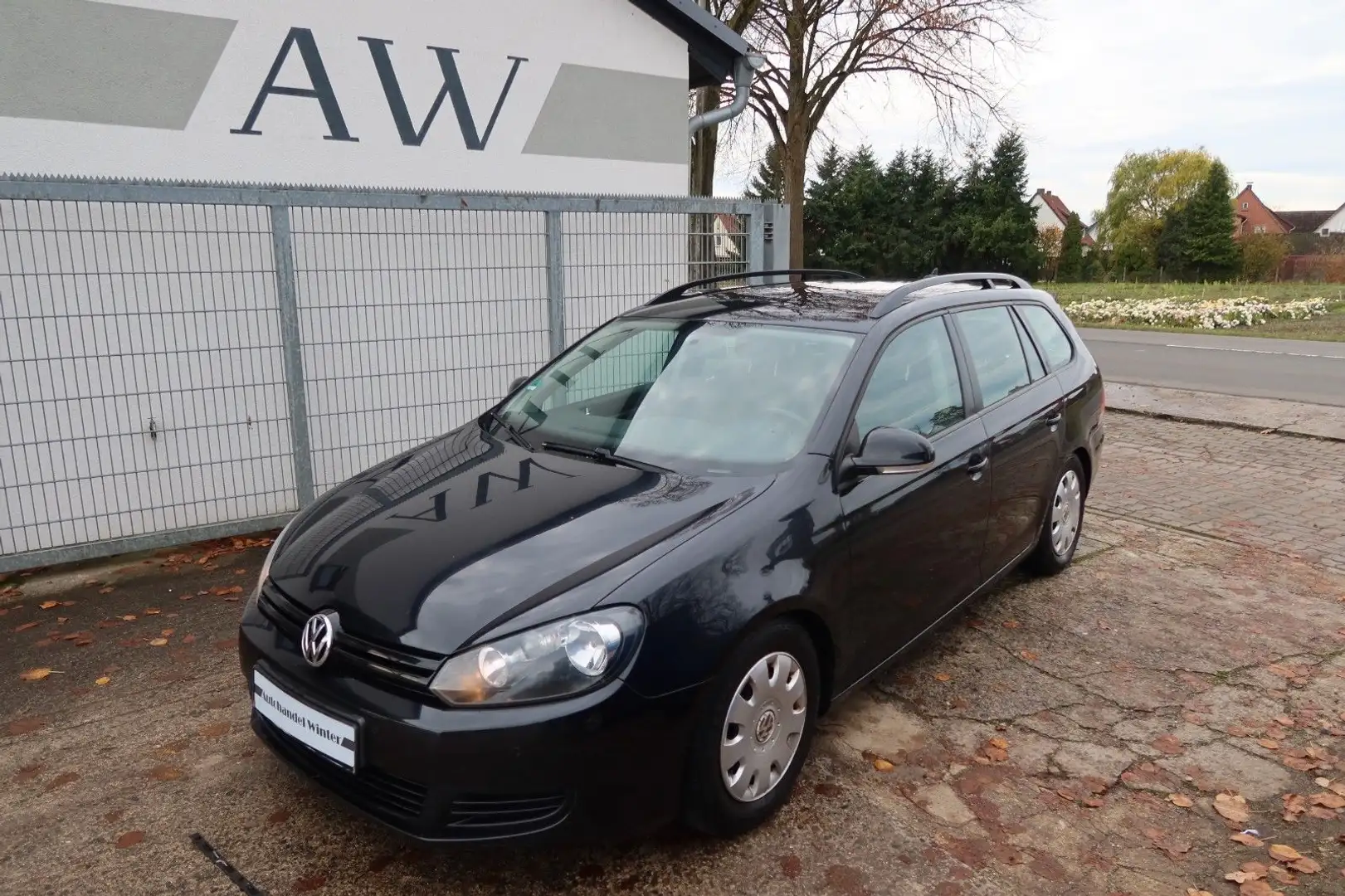 Volkswagen Golf VI Variant Trendline|TDI| Schwarz - 1