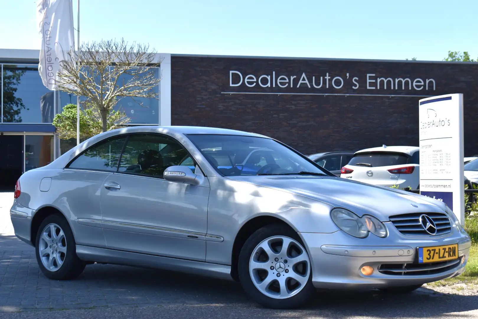 Mercedes-Benz CLK 240 Coupé Elegance Grau - 1