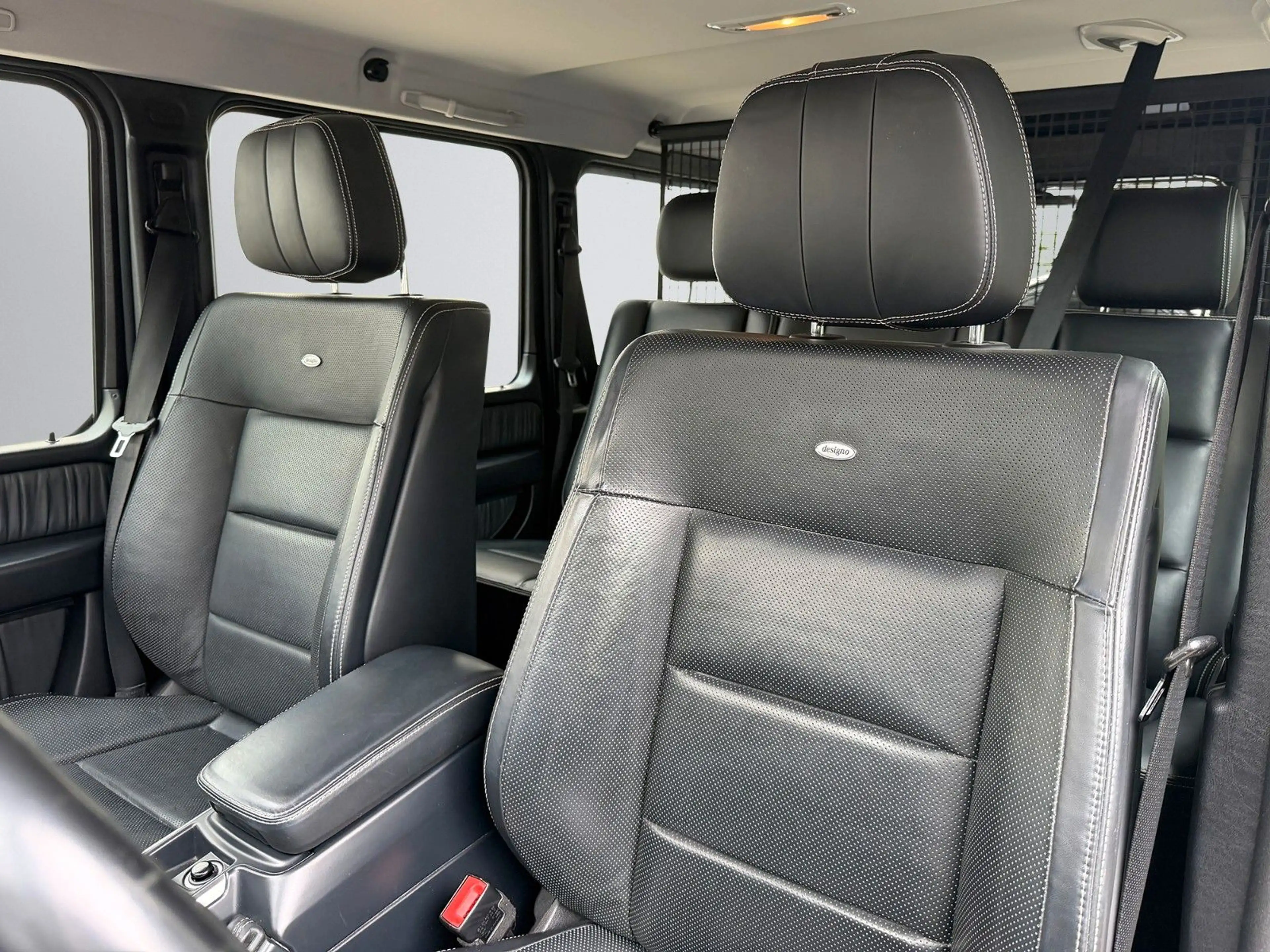 Mercedes-Benz G 350 D Standheizung Rückfahrkamera AHK Designo — photo 4