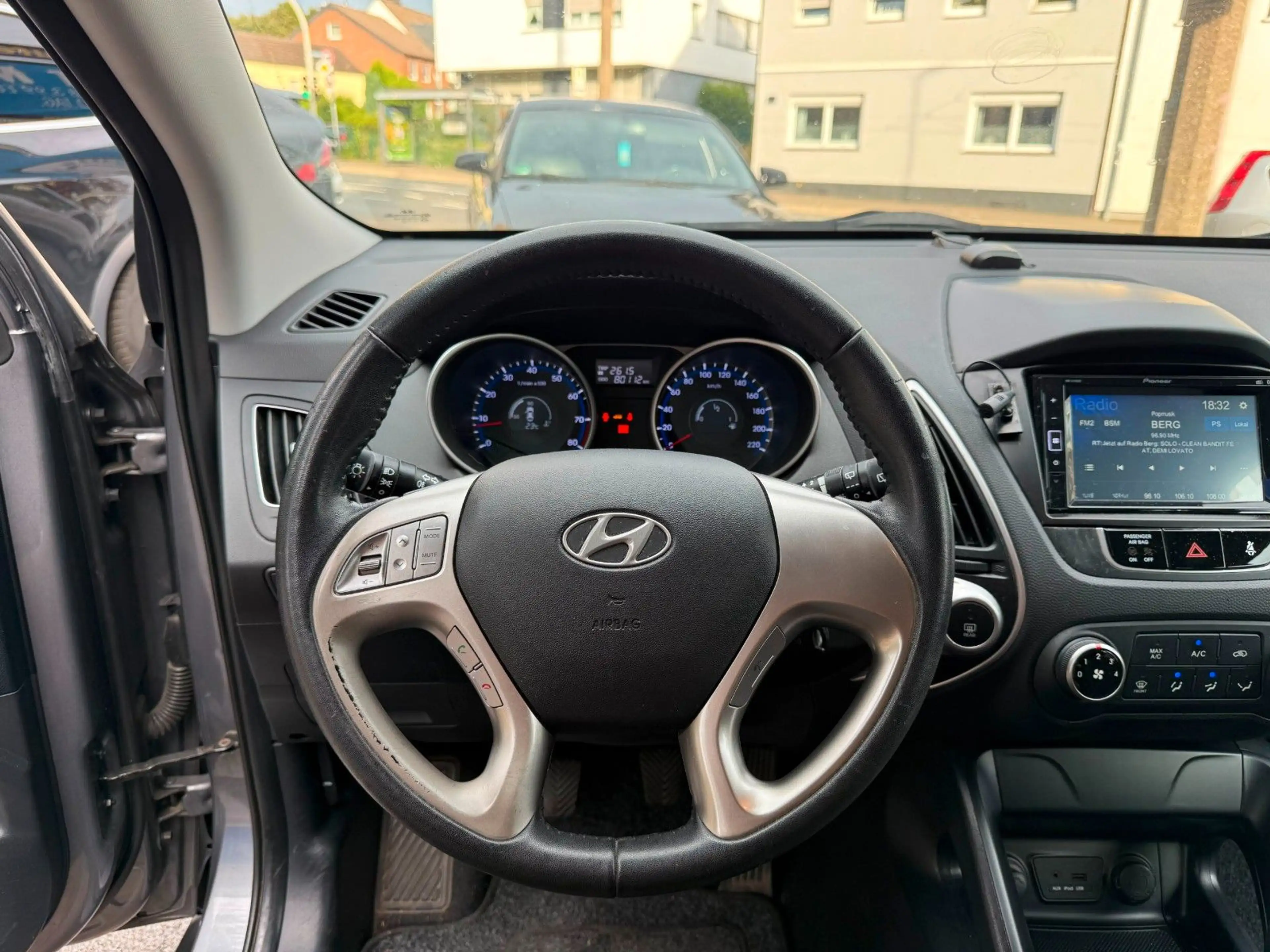 Hyundai iX35 5 Star Edition 2WD — photo 9