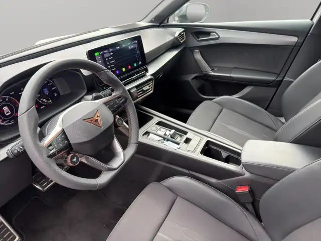 Cupra Leon view 8