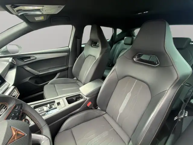 Cupra Leon view 9