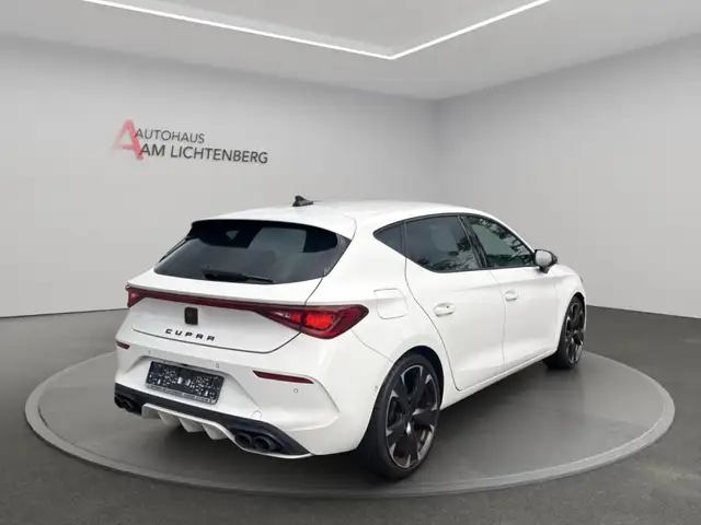 Cupra Leon view 4