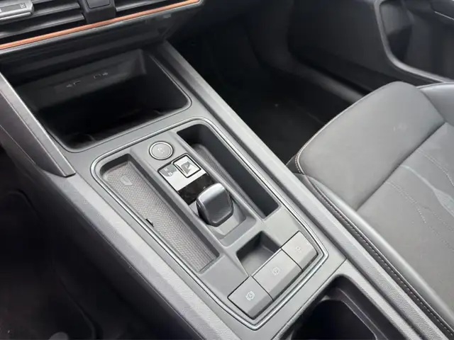 Cupra Leon view 13