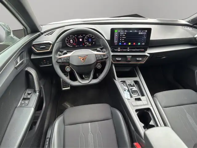 Cupra Leon view 11