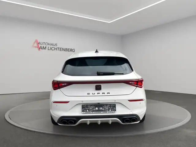 Cupra Leon view 5